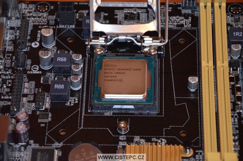 procesor intel celeron g1840