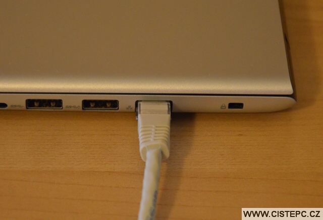 Jak připojit notebook k internetu kabelem