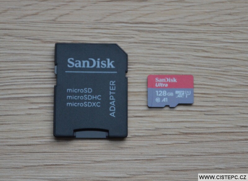 Adapter a microsd karta