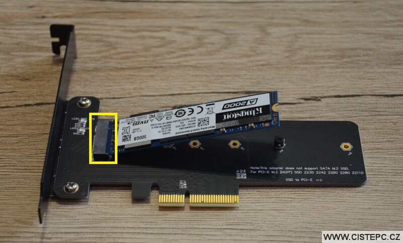 M2 ssd PCIe adapter Akasa 2
